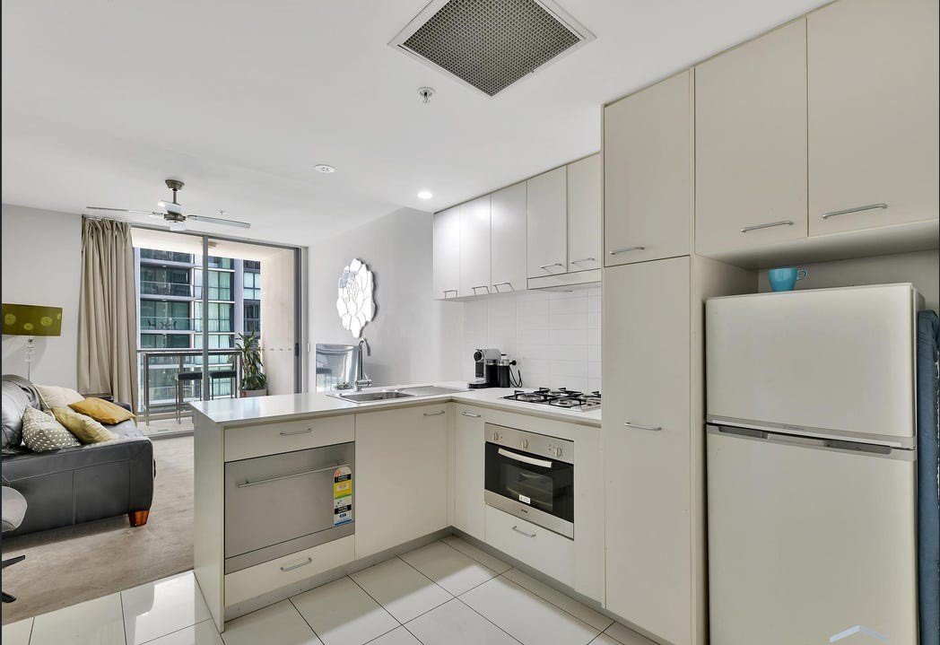 Spacious Two-Bedroom Apartment in Prime CBD Location